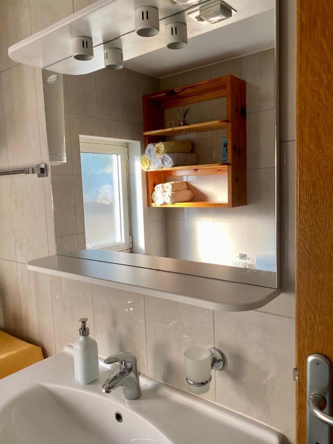 Apartmani Luka Zrnovo المظهر الخارجي الصورة